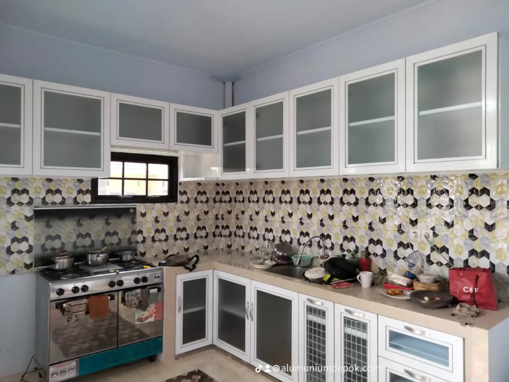 kitchen-set-aluminium